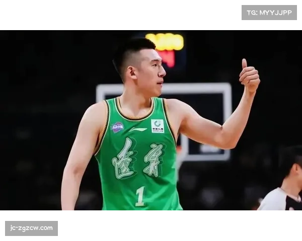 杜锋内线防守漏洞 付豪莫兰德合计抢30篮板暴露广东护框问题